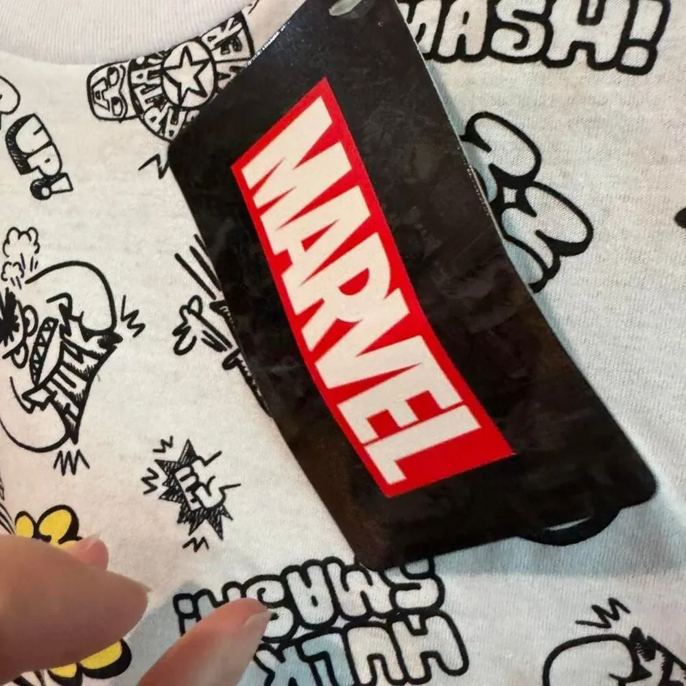 Marvel Boy's White T-shirt NWT Size Large 14